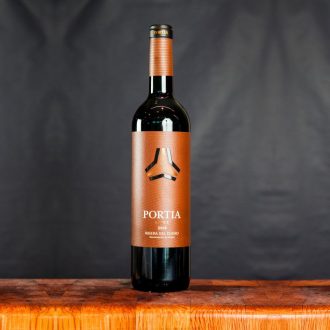 vino_tinto_portia